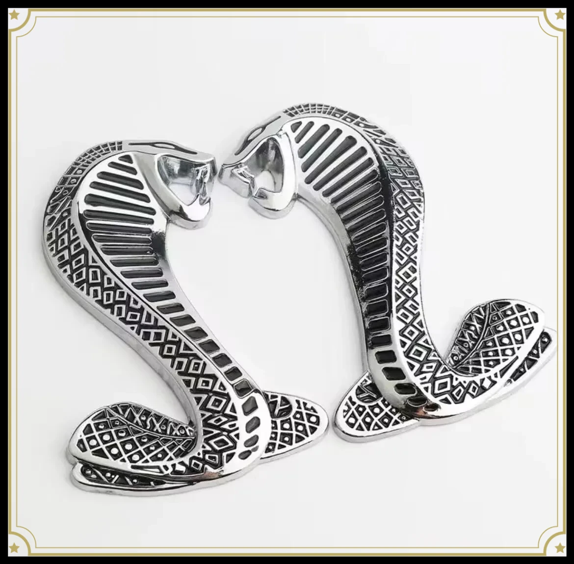 Snake Cobra Car Front Grille Emblem Side Fender Badge Rear Trunk Car Stickers car accessories for BMW KIA Audi A4 A5 A6 A7 A8
Snake Cobra Car Front Grille Emblem Side Fender Badge Rear Trunk Car Stickers car accessories for BMW KIA Audi A4 A5 A6 A7 A8
