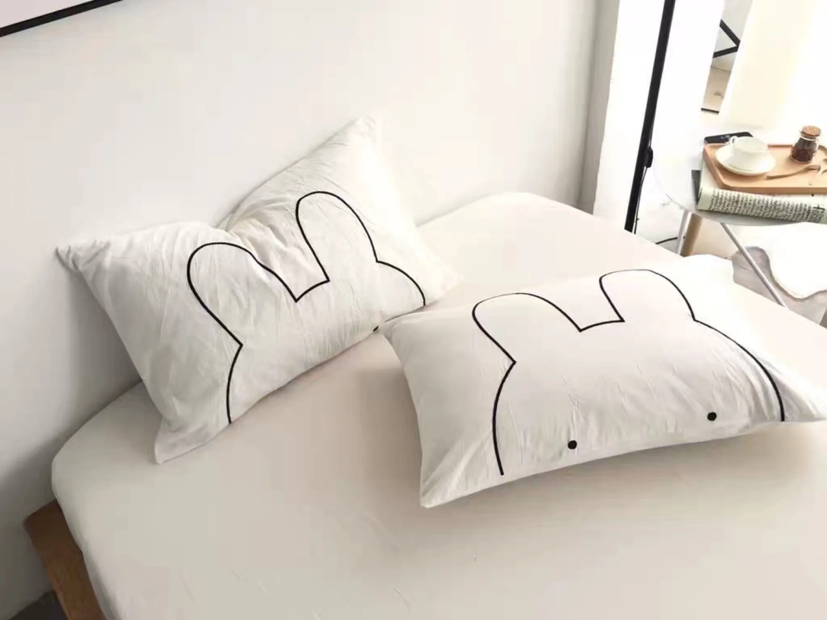 Miffy Cotton pillowcase Comfortable soft pillowcase Cartoon embroidery pillowcase Kawaii Gift Toy
Miffy Cotton pillowcase Comfortable soft pillowcase Cartoon embroidery pillowcase Kawaii Gift Toy