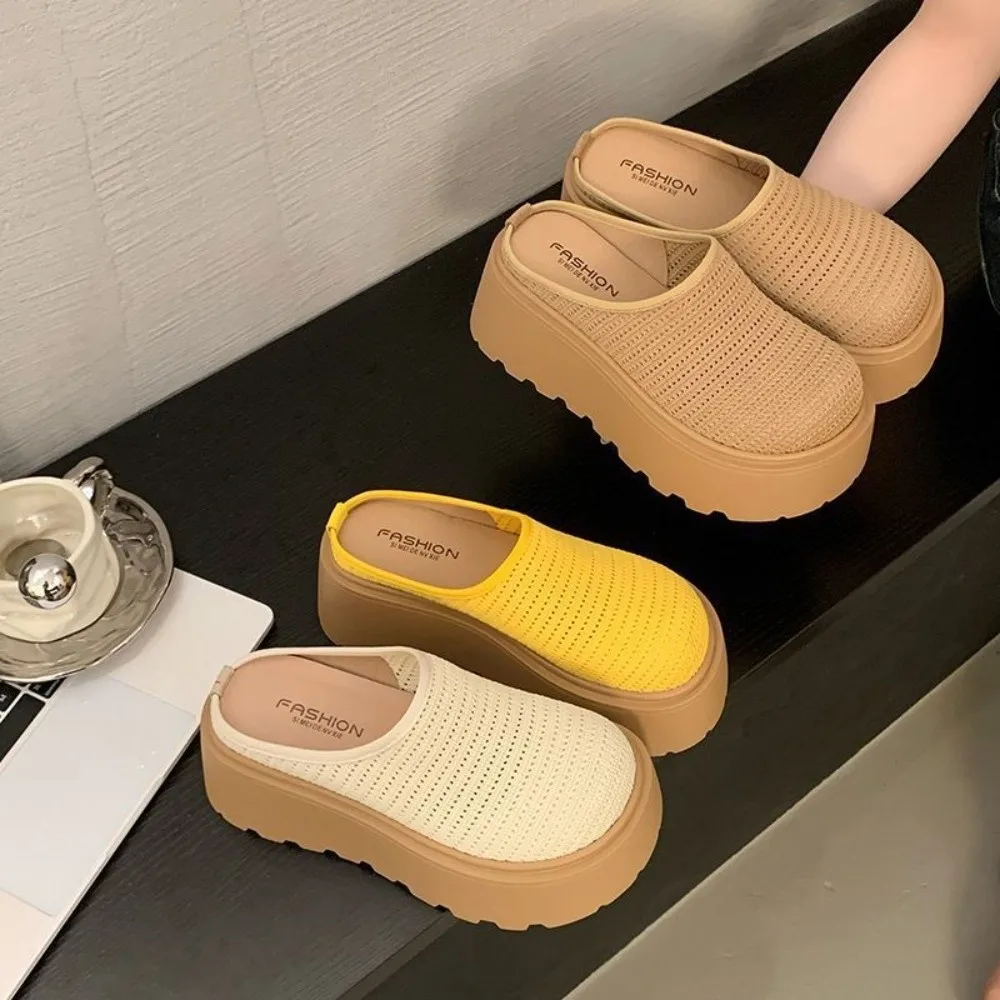 Fashion Holiday Sandal Slipper Non-Slip Waterproof Mesh Seaside Sandals Simple Flat Shoes Thick Bottom Slipper Outdoor 
Fashion Holiday Sandal Slipper Non-Slip Waterproof Mesh Seaside Sandals Simple Flat Shoes Thick Bottom Slipper Outdoor