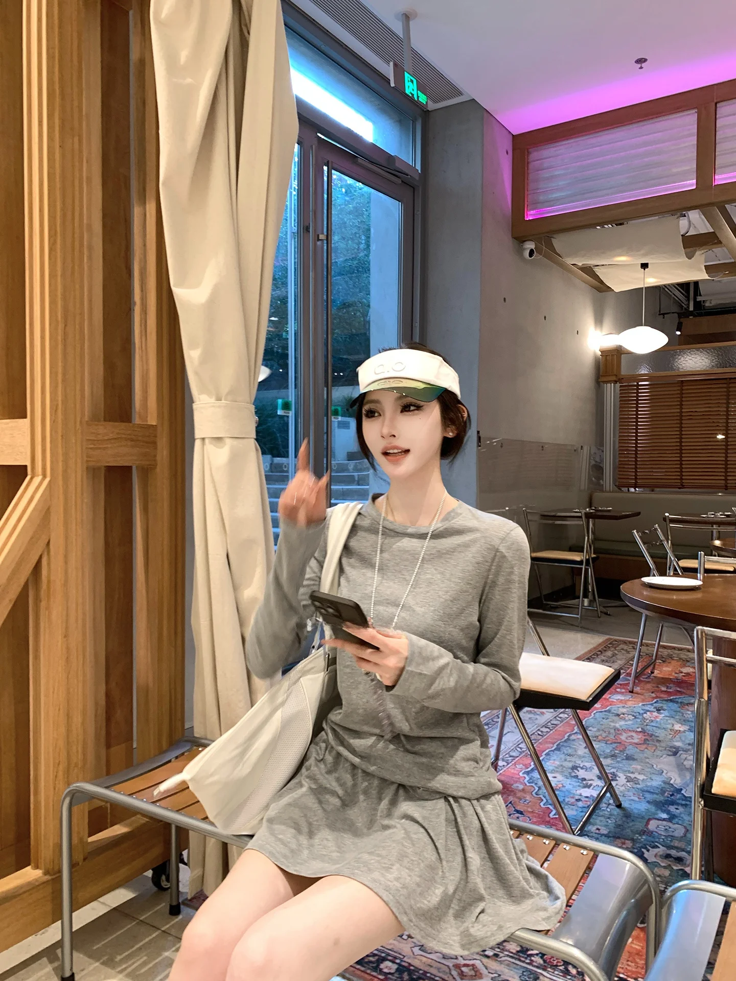 Комплект F PROJECT Cr Ballet: тонкая футболка с длинным рукавом, топ с защитой от солнца и короткая юбка, легкий трикотажный комплект из шелка и хлопка
Комплект F PROJECT Cr Ballet: тонкая футболка с длинным рукавом, топ с защитой от солнца и короткая юбка, легкий трикотажный комплект из шелка и хлопка