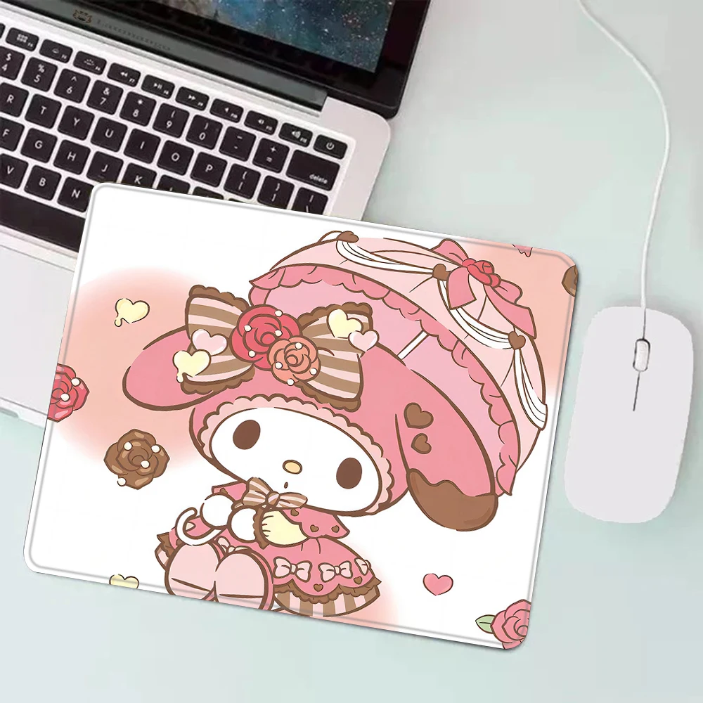 Kawaii cartoon My Melody Gaming Mouse Pad XS Small Mousepad for PC Gamer Desktop Decoration Office Mouse Mat Deskmat Rug funda
Kawaii cartoon My Melody Gaming Mouse Pad XS Small Mousepad for PC Gamer Desktop Decoration Office Mouse Mat Deskmat Rug funda