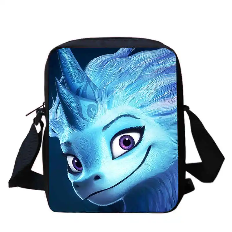 Рюкзак через плечо для мальчиков и девочек, сумки через плечо с рисунком Рая и последний дракон, школьные сумки через плечо с принтами, детская сумка
Рюкзак через плечо для мальчиков и девочек, сумки через плечо с рисунком Рая и последний дракон, школьные сумки через плечо с принтами, детская сумка