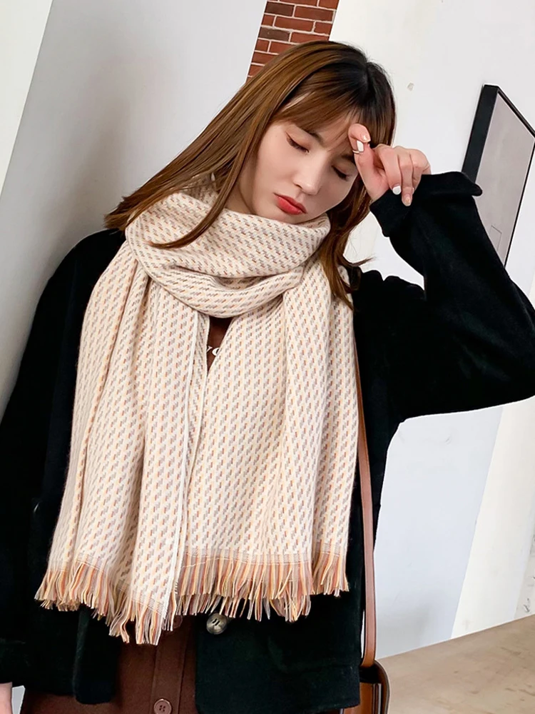 New Fashion Imitation Cashmere Women Tassel Plaid Scarf Autumn Winter Warm Shawl Long Wrap Bandana Outdoor Female Thick Blanket
New Fashion Imitation Cashmere Women Tassel Plaid Scarf Autumn Winter Warm Shawl Long Wrap Bandana Outdoor Female Thick Blanket