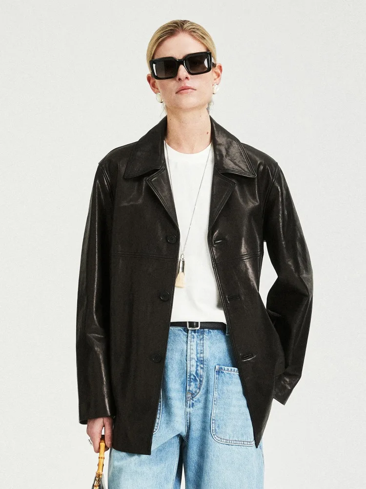 High Quality Retro Oil Wax Lambskin Jacket For Women Suit Collar Silhouette Single Breasted Real Leather Jacket Woman blazer
High Quality Retro Oil Wax Lambskin Jacket For Women Suit Collar Silhouette Single Breasted Real Leather Jacket Woman blazer
