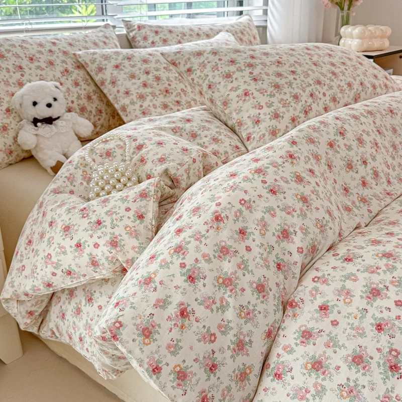2025 Class A All-cotton Double-layer Yarn Quilt Cover A Fresh and Light Printed Single Duvet Cover for Students 160x210 Bedding
2025 Class A All-cotton Double-layer Yarn Quilt Cover A Fresh and Light Printed Single Duvet Cover for Students 160x210 Bedding