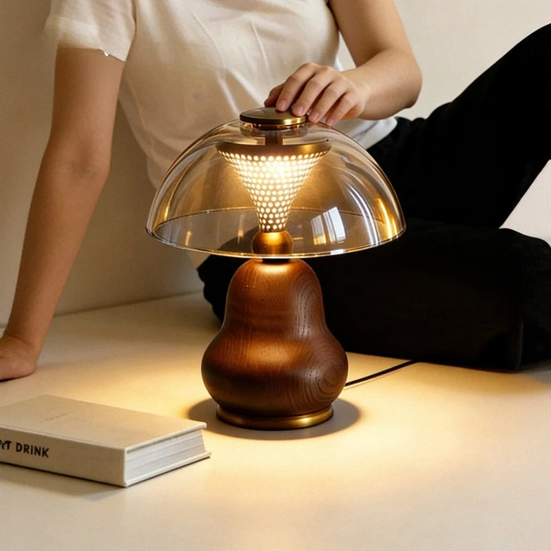 French Calabash Shape Wooden LED Table Lamps Rotundity Glass Lampshade Retro Living Room Bedroom Restaurant Kitchen Desk Lights
French Calabash Shape Wooden LED Table Lamps Rotundity Glass Lampshade Retro Living Room Bedroom Restaurant Kitchen Desk Lights