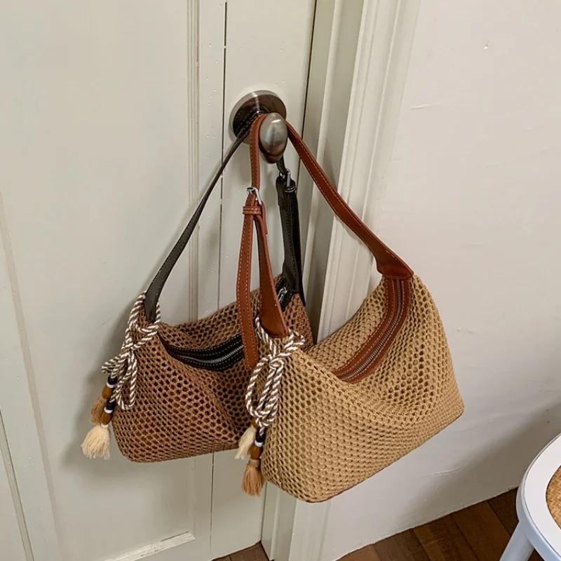 2026 Minimalist Straw Woven Shoulder Bag with PU Straps Casual Tote
2026 Minimalist Straw Woven Shoulder Bag with PU Straps Casual Tote