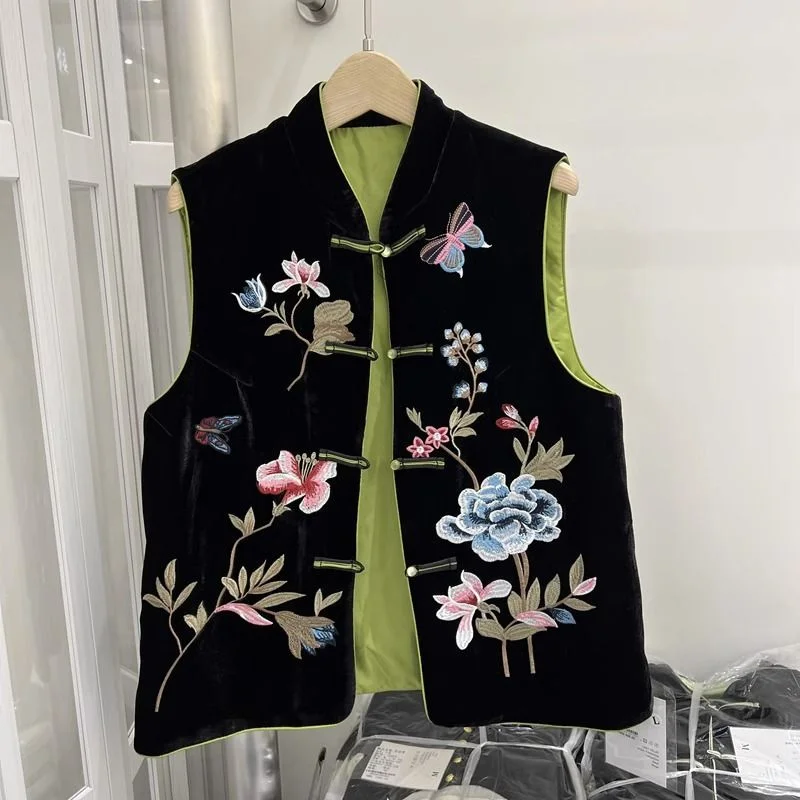 Outerwears Women Vest New Chinese Embroidered vest Autumn Beaded Buttons Embroidered Butterfly Print Chinese Style vest Female
Outerwears Women Vest New Chinese Embroidered vest Autumn Beaded Buttons Embroidered Butterfly Print Chinese Style vest Female