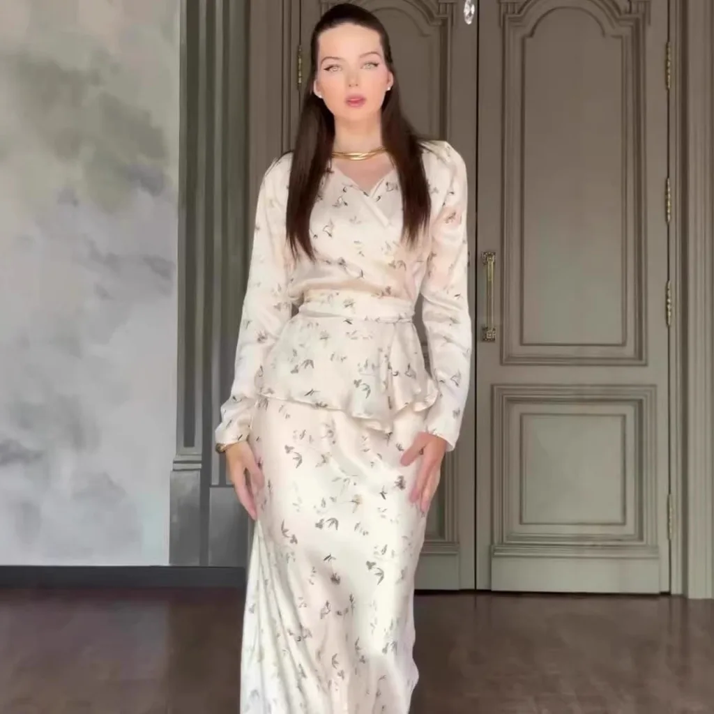 Long Sleeve Maxi Dress Winter Spring Summer Matching Set Jumpsuit Playsuit Evening Dress Floral Vintage
Long Sleeve Maxi Dress Winter Spring Summer Matching Set Jumpsuit Playsuit Evening Dress Floral Vintage