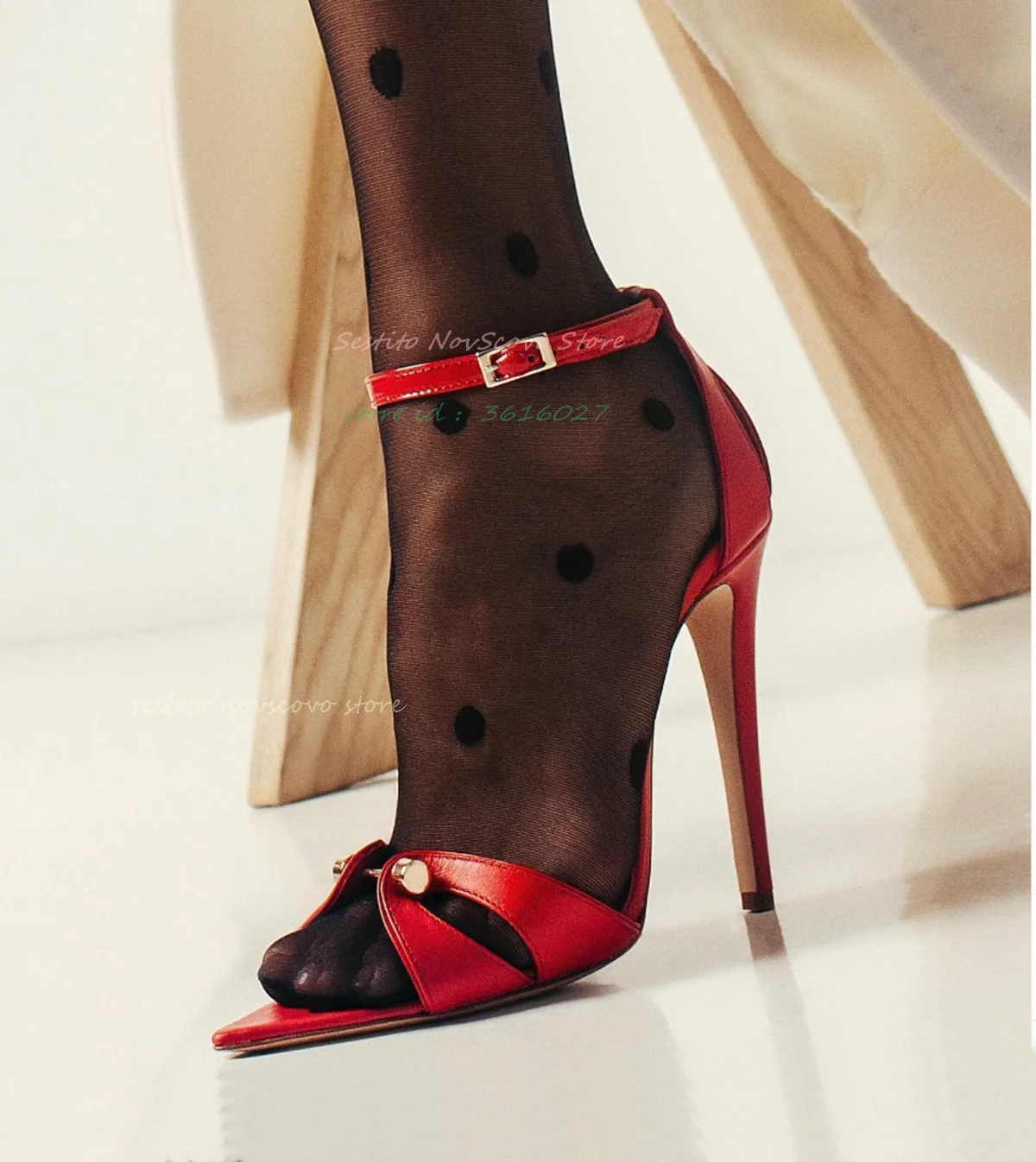 Red Open Toe Sandals Summer Sexy Women Stiletto High Heels Single Shoes Nail Decor Cutouts Ankle Straps Buckle Dress Party Pumps
Red Open Toe Sandals Summer Sexy Women Stiletto High Heels Single Shoes Nail Decor Cutouts Ankle Straps Buckle Dress Party Pumps