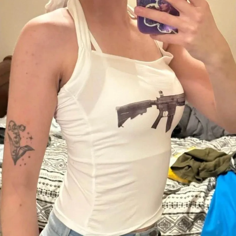 Rock Gothic Y2k Lace Tank Top Gun Haraiuku Graphic Print Streetwear Sleeveless Vest Punk Retro Sling Spicy Girl Hip Hop Crop Top
Rock Gothic Y2k Lace Tank Top Gun Haraiuku Graphic Print Streetwear Sleeveless Vest Punk Retro Sling Spicy Girl Hip Hop Crop Top