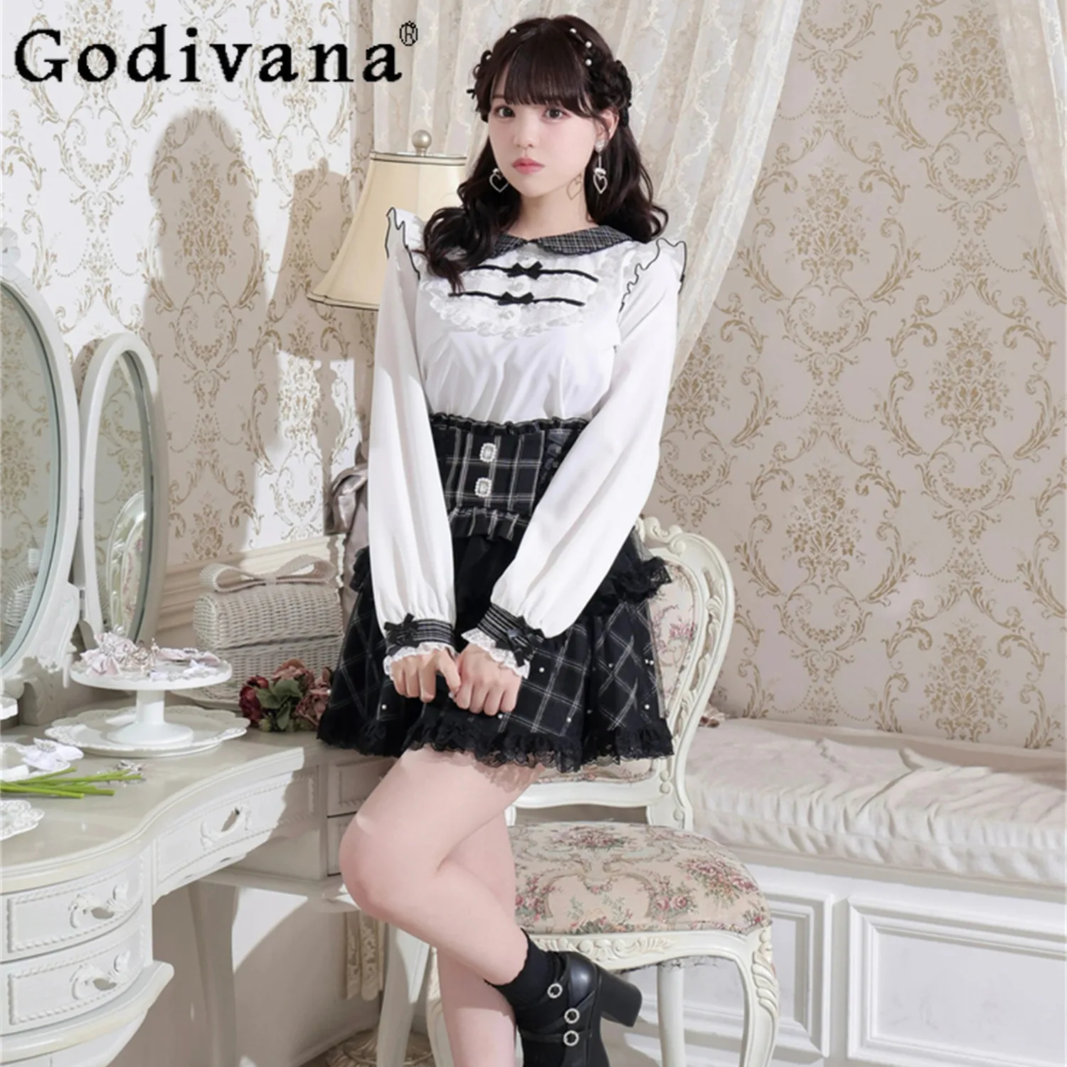 2026 Spring and Autumn New Japanese Lolita Sweet Girl Mass-Produced Shirt Lace Style Versatile Long Sleeve Shirt
2026 Spring and Autumn New Japanese Lolita Sweet Girl Mass-Produced Shirt Lace Style Versatile Long Sleeve Shirt