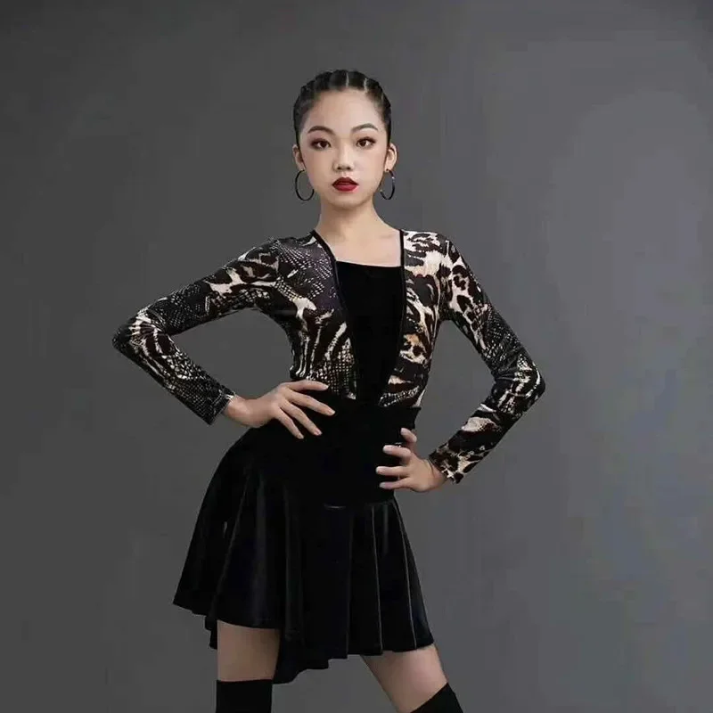 Children's Latin Dance Dress Girls' Professional Grade Examination Competition Autumn and Winter Long Sleeve Leopard Split Suit
Children's Latin Dance Dress Girls' Professional Grade Examination Competition Autumn and Winter Long Sleeve Leopard Split Suit