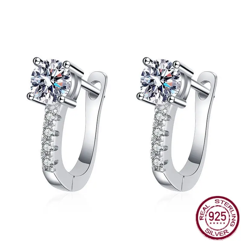 Classic U-shaped S925 Silver Earrings for Women's Precision Quality 1 Carat D-Color Mosonite Ring Engagement Jewelry Wholesale
Classic U-shaped S925 Silver Earrings for Women's Precision Quality 1 Carat D-Color Mosonite Ring Engagement Jewelry Wholesale