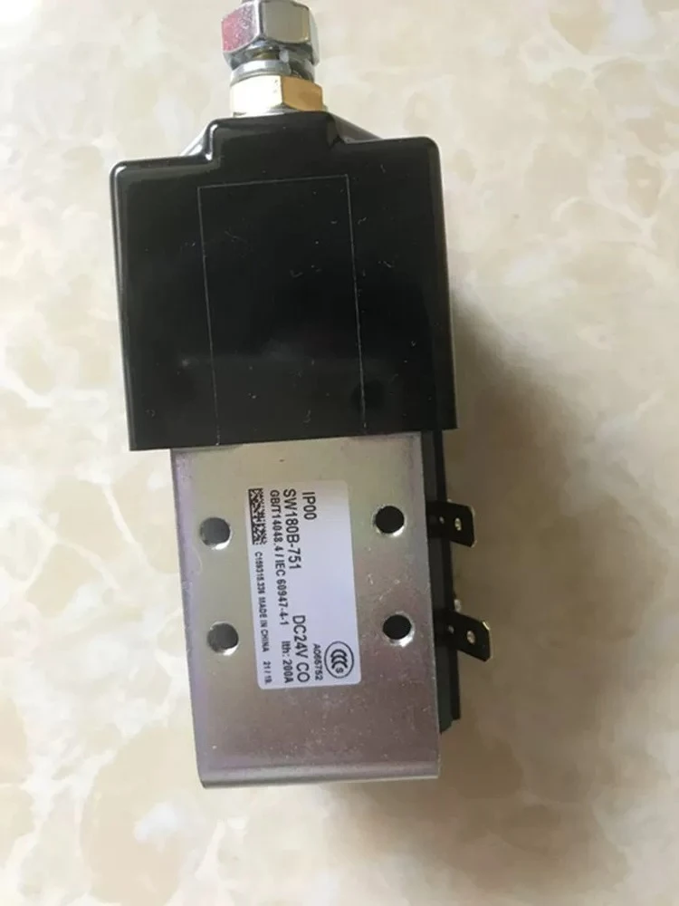 Electric Forklift SW180B Contactor 24V48V80V Relay B4SW22
Electric Forklift SW180B Contactor 24V48V80V Relay B4SW22