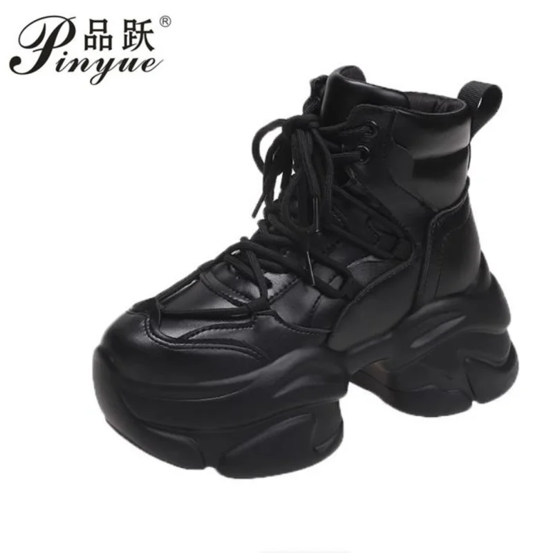 New Winter Women Warm Ankle Boots 8CM Heels High Top Plush Shoes Motorcycle Boots Platform Leather Sneakers Woman Botas Feminina
New Winter Women Warm Ankle Boots 8CM Heels High Top Plush Shoes Motorcycle Boots Platform Leather Sneakers Woman Botas Feminina