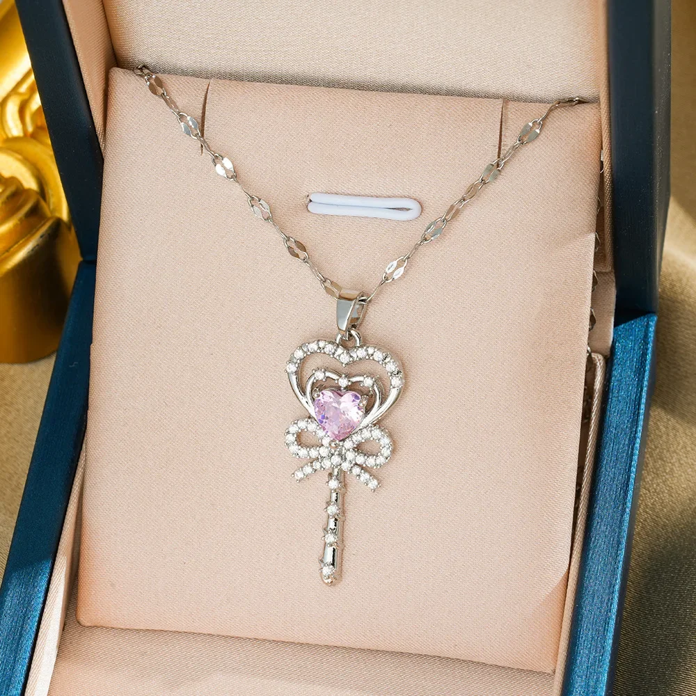 2025 new This charming pink diamond heart-shaped magic necklace is a must-have for girls and a stylish collarbone chain
2025 new This charming pink diamond heart-shaped magic necklace is a must-have for girls and a stylish collarbone chain