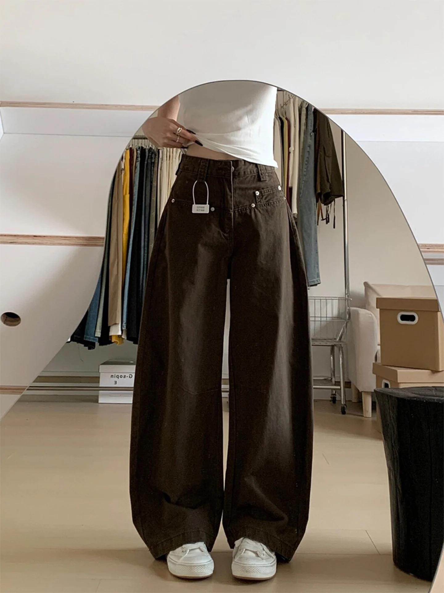 plus Size American Style Loose Wide Leg Denim Jeans Women's Summer New Small Tapered Floor-Length Pants Coffee Color High Waist
plus Size American Style Loose Wide Leg Denim Jeans Women's Summer New Small Tapered Floor-Length Pants Coffee Color High Waist