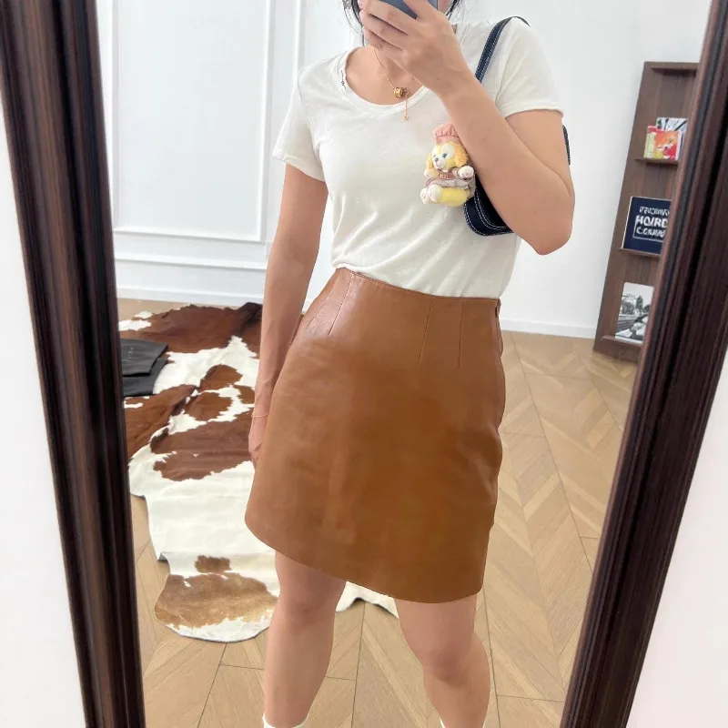 Fashion Leather Skirt Women High Waist Thin Short Skirt Sheepskin Skirt
Fashion Leather Skirt Women High Waist Thin Short Skirt Sheepskin Skirt