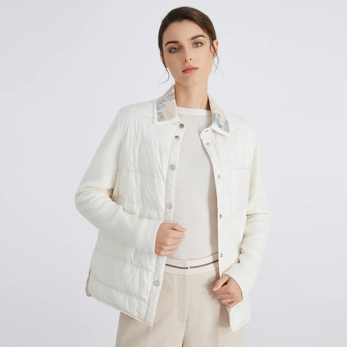 BC911 Polo collar spliced 100% cashmere long sleeve single breasted white goose down jacket for women
BC911 Polo collar spliced 100% cashmere long sleeve single breasted white goose down jacket for women