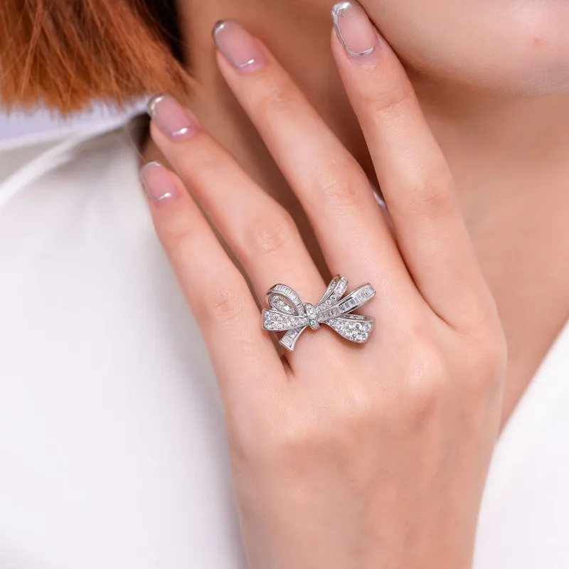 Follow Cloud Bowknot High Carbon Diamonds and Zircon Gemstone Party Wedding Ring for Women 18K Gold Plated 925 Sterling Silver
Follow Cloud Bowknot High Carbon Diamonds and Zircon Gemstone Party Wedding Ring for Women 18K Gold Plated 925 Sterling Silver