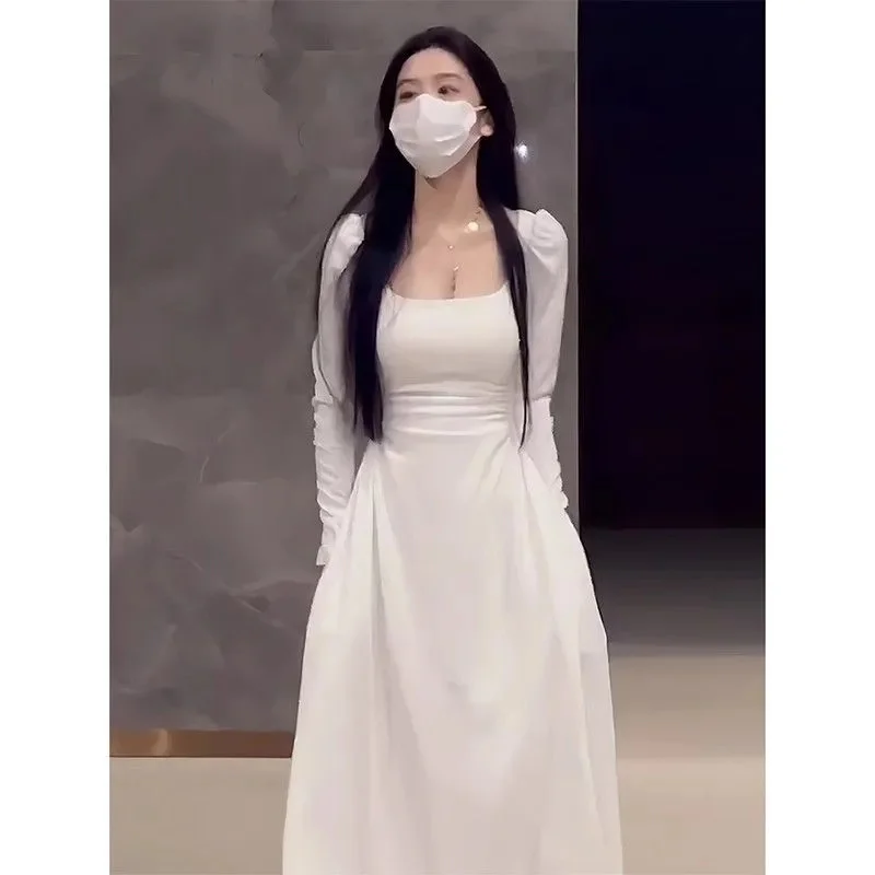 French White Camisole Long Dress 2025 Summer New Korean Version Waist Cinching A-line Long Dress Fashionable Dress for Commuting
French White Camisole Long Dress 2025 Summer New Korean Version Waist Cinching A-line Long Dress Fashionable Dress for Commuting