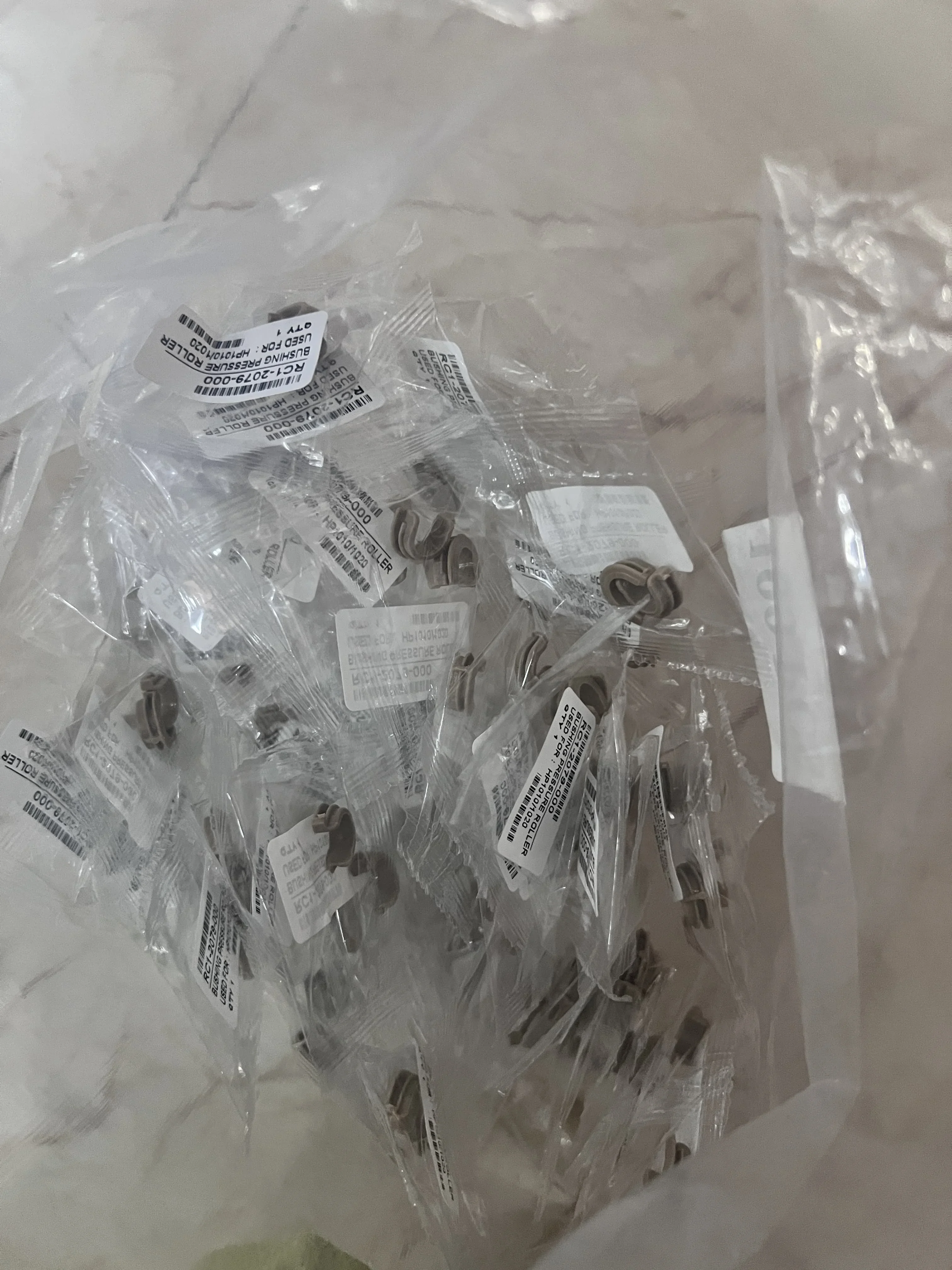 10X RC4-4643-000 RC1-2079 Pressure Roller Bushing for HP 1010 1012 1015 1018 1020 1022 3015 3020 3030 3050 3052 3055 M1319 M1005
10X RC4-4643-000 RC1-2079 Pressure Roller Bushing for HP 1010 1012 1015 1018 1020 1022 3015 3020 3030 3050 3052 3055 M1319 M1005