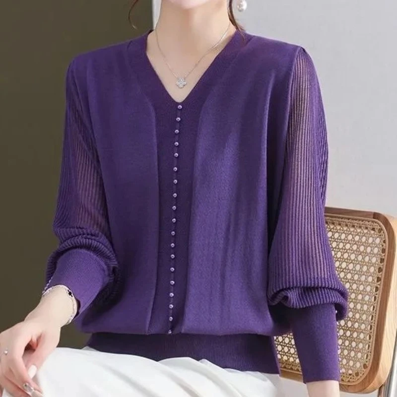 Purple V Neck Blouse For Women Casual Regular Fit With Button Decoration Spring And Autumn Wear
Purple V Neck Blouse For Women Casual Regular Fit With Button Decoration Spring And Autumn Wear