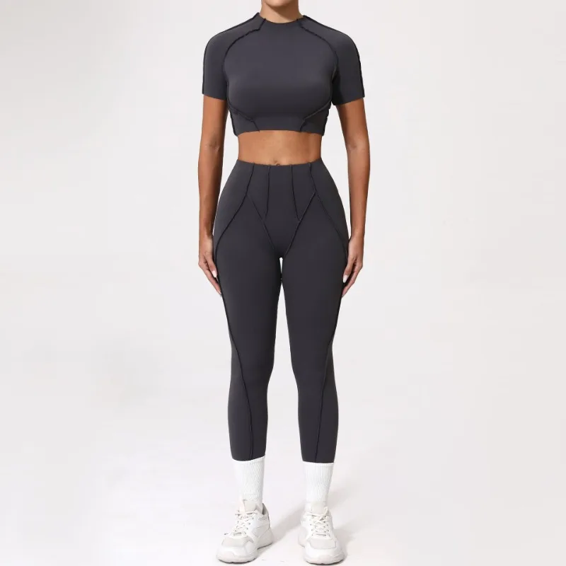 Yoga Fitness Sports Suit Short-sleeved Top Tight-fitting High-waisted Hip-lifting Trousers Sports Leisure Fitness Sets for Women
Yoga Fitness Sports Suit Short-sleeved Top Tight-fitting High-waisted Hip-lifting Trousers Sports Leisure Fitness Sets for Women
