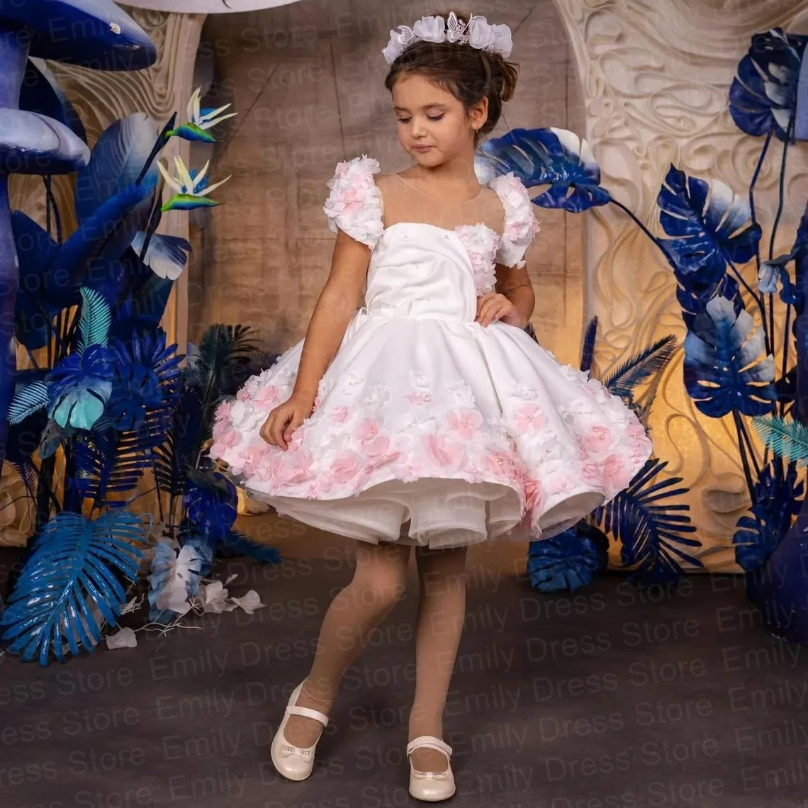 Customized Baby White Flower Girl Dress For Wedding Satin Puffy O-neck Applique Kids Birthday Pageant First Communion Gown
Customized Baby White Flower Girl Dress For Wedding Satin Puffy O-neck Applique Kids Birthday Pageant First Communion Gown