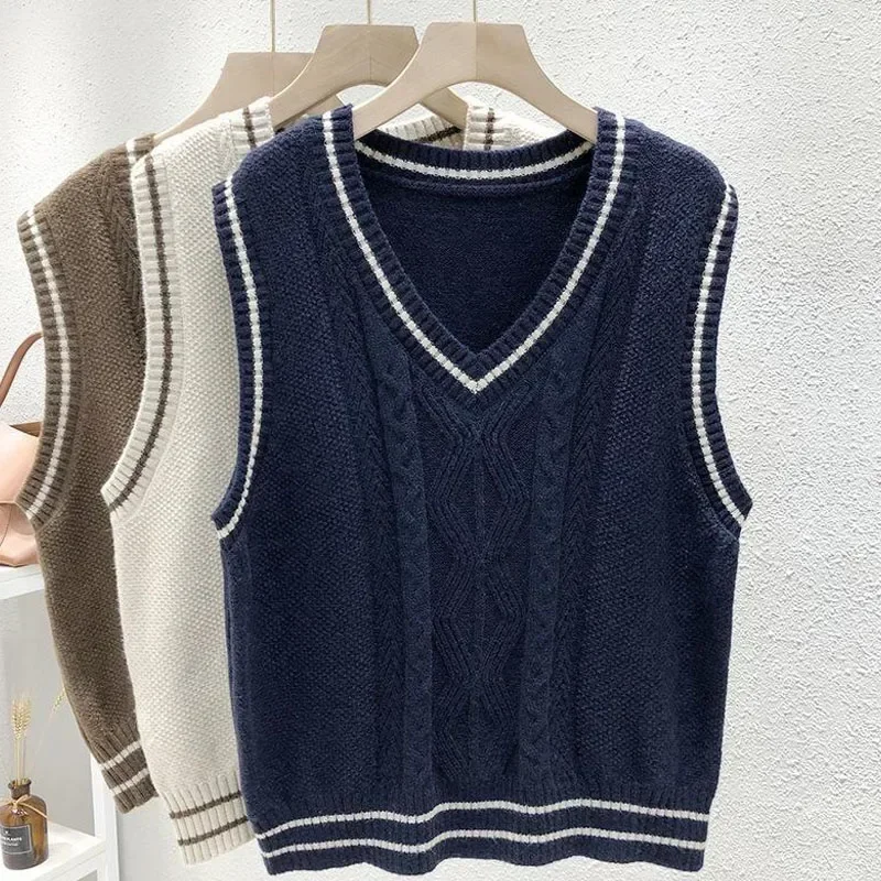 Women's Pullover V-neck Patchwork Screw Thread Twist Knit Spring and Autumn Loose Fashion Sleeveless Striped Sweater Vest Tops
Women's Pullover V-neck Patchwork Screw Thread Twist Knit Spring and Autumn Loose Fashion Sleeveless Striped Sweater Vest Tops