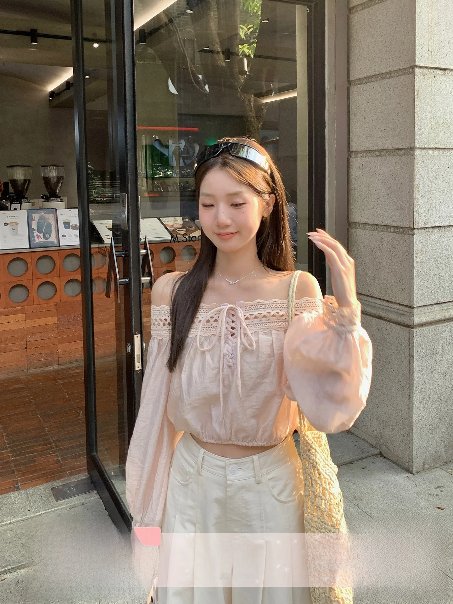 Short Lace Splice Long Sleeve One Shoulder Design Pure Desire Style Women's Shirt Korean Style Belted Waist Inward Youth City...
Short Lace Splice Long Sleeve One Shoulder Design Pure Desire Style Women's Shirt Korean Style Belted Waist Inward Youth City...