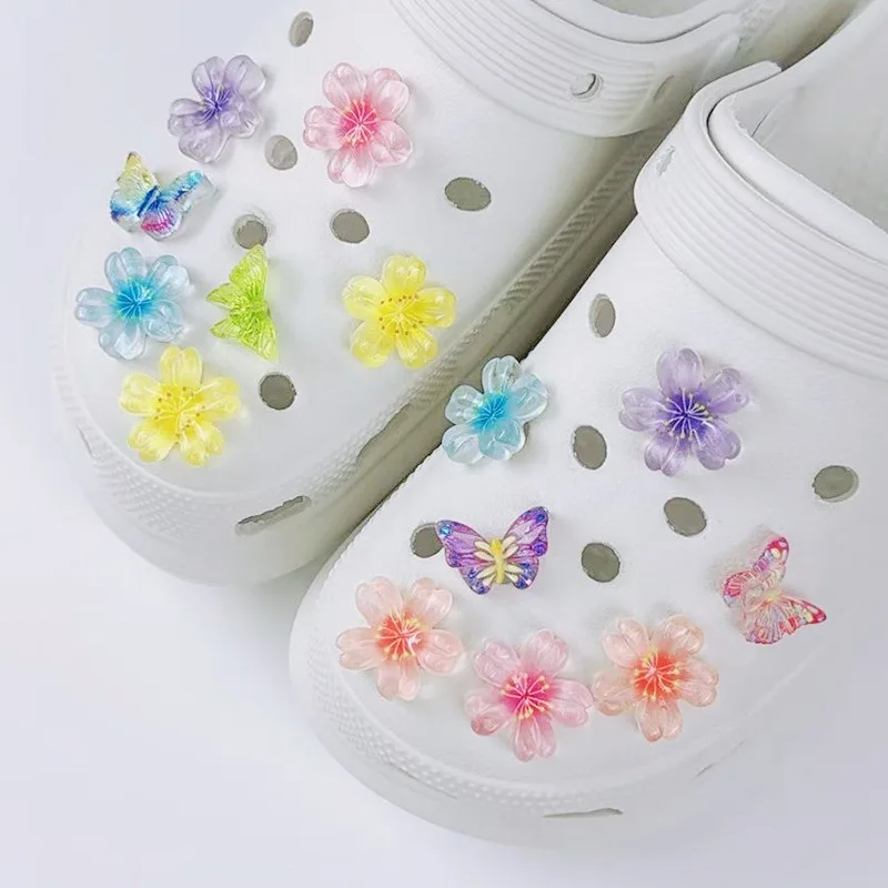14PCS Summer Fashion Shoe Charms Set Accessories for Clogs Cute Colorful Flower Butterfly DIY 3D Shoes Decorations Buckle
14PCS Summer Fashion Shoe Charms Set Accessories for Clogs Cute Colorful Flower Butterfly DIY 3D Shoes Decorations Buckle