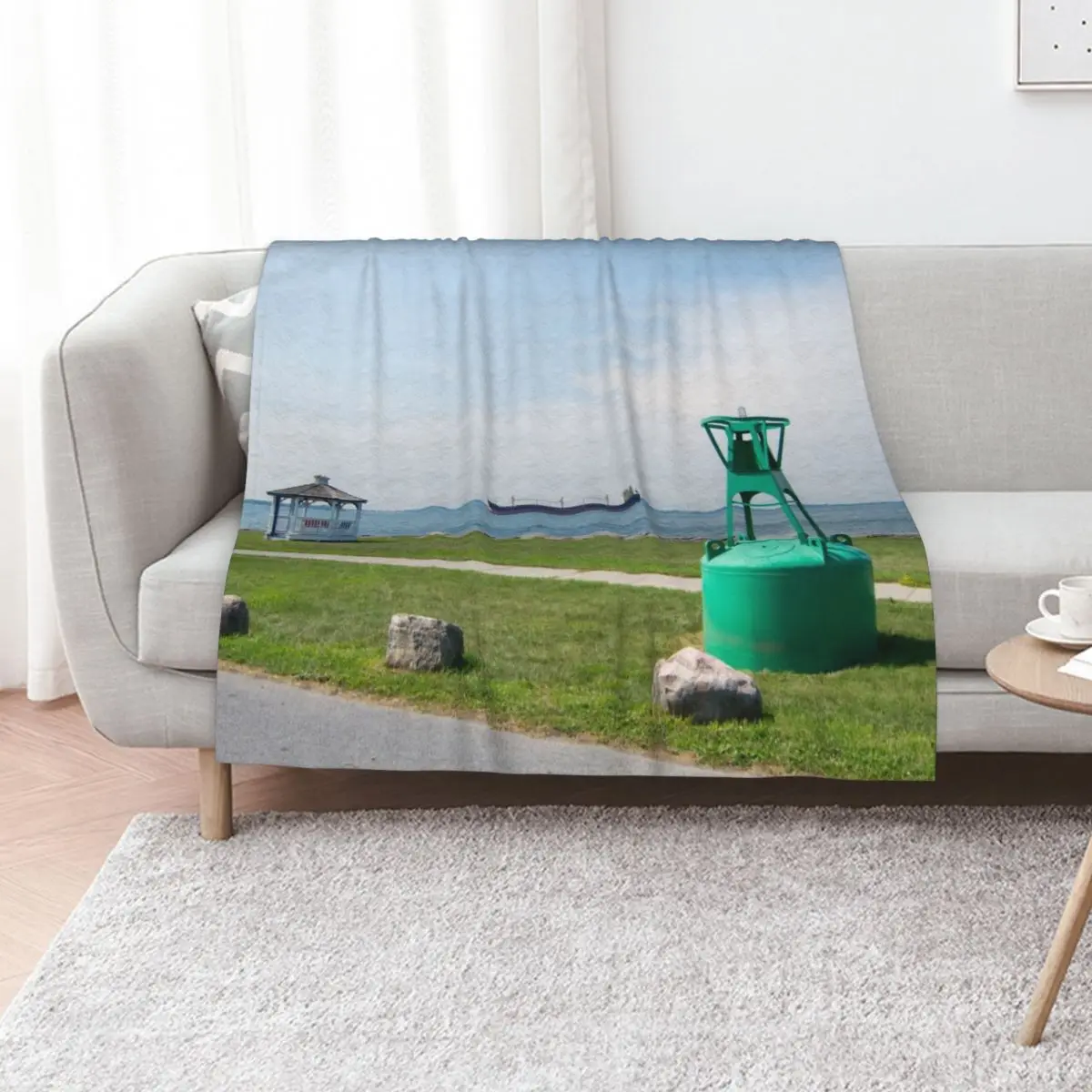 Ship Watching at East End Park Throw Blanket Faux Fur Soft Warm Blanket for Bed
Ship Watching at East End Park Throw Blanket Faux Fur Soft Warm Blanket for Bed