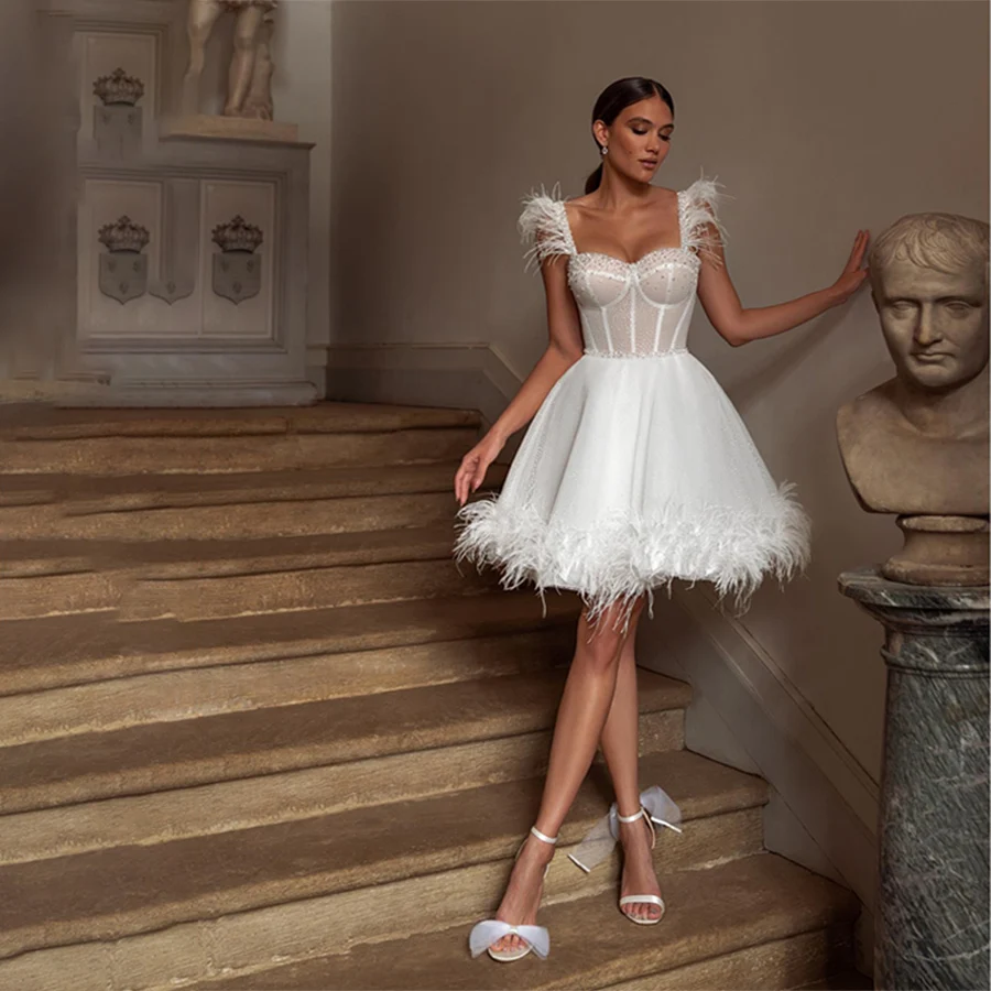 Customized Sweetheart Thin Shoulder Strap Feathe Mini Prom Party Cocktail Dresses Girls Party Dress vestidos de festa
Customized Sweetheart Thin Shoulder Strap Feathe Mini Prom Party Cocktail Dresses Girls Party Dress vestidos de festa