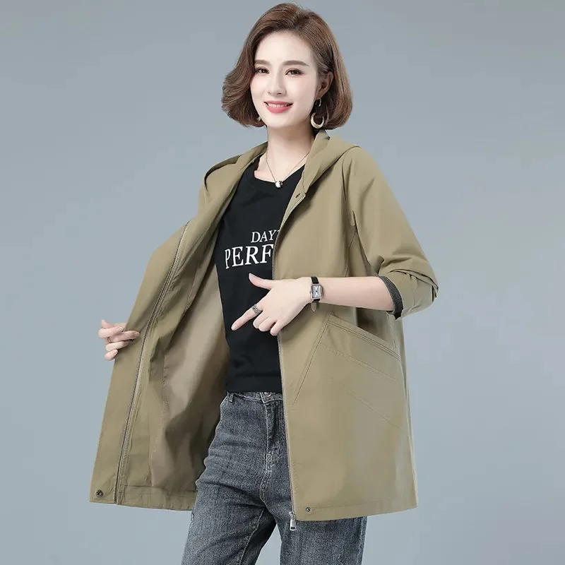 Middle Aged Women's Spring And Autumn Clothing Mid Length Jacket 2024 New Middle-aged Women Casual Loose Hooded Thin Windbreaker
Middle Aged Women's Spring And Autumn Clothing Mid Length Jacket 2024 New Middle-aged Women Casual Loose Hooded Thin Windbreaker