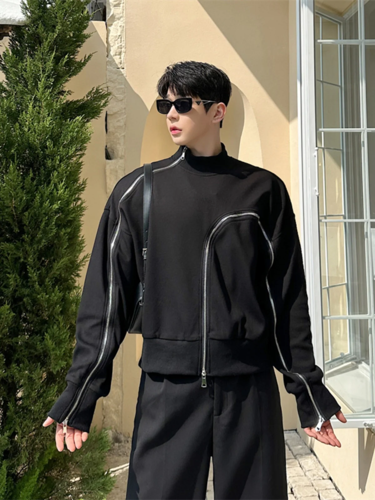 Современная мужская толстовка на молнии с цветовыми блоками, с высоким воротником, повседневная верхняя одежда, куртка
Современная мужская толстовка на молнии с цветовыми блоками, с высоким воротником, повседневная верхняя одежда, куртка