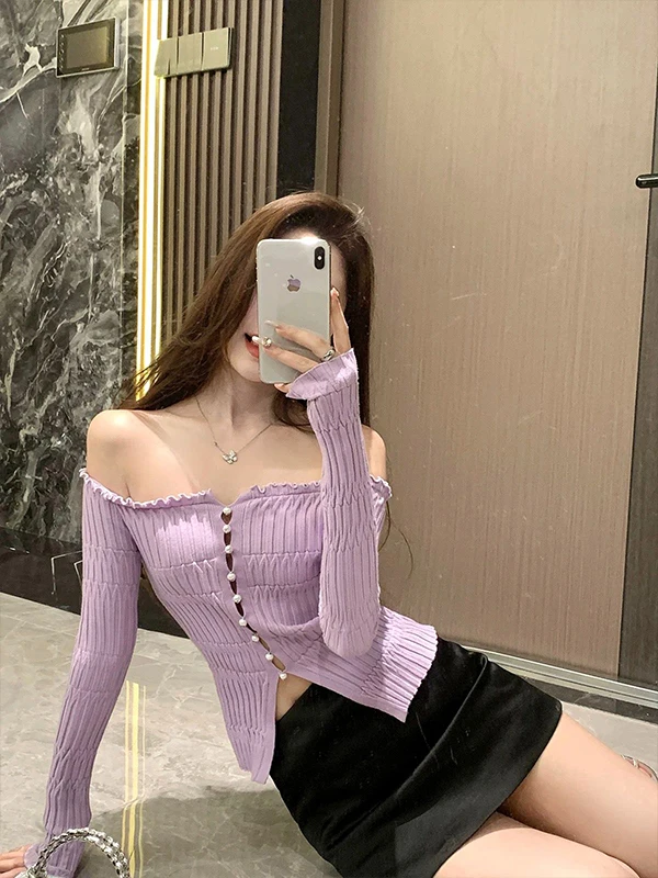 Slim Fit One Shoulder Knitted Top Pearl Girl Style Sexy Backless Thin Women's Fashion Autumn Winter New Arrival Breathable
Slim Fit One Shoulder Knitted Top Pearl Girl Style Sexy Backless Thin Women's Fashion Autumn Winter New Arrival Breathable