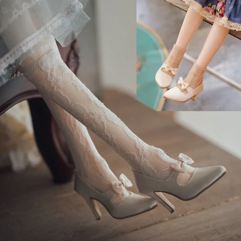 D04-A148 children handmade toy 1/4 SDGR MDD Doll BJD/SD GSC doll Accessories silk bow heels 1pair
D04-A148 children handmade toy 1/4 SDGR MDD Doll BJD/SD GSC doll Accessories silk bow heels 1pair