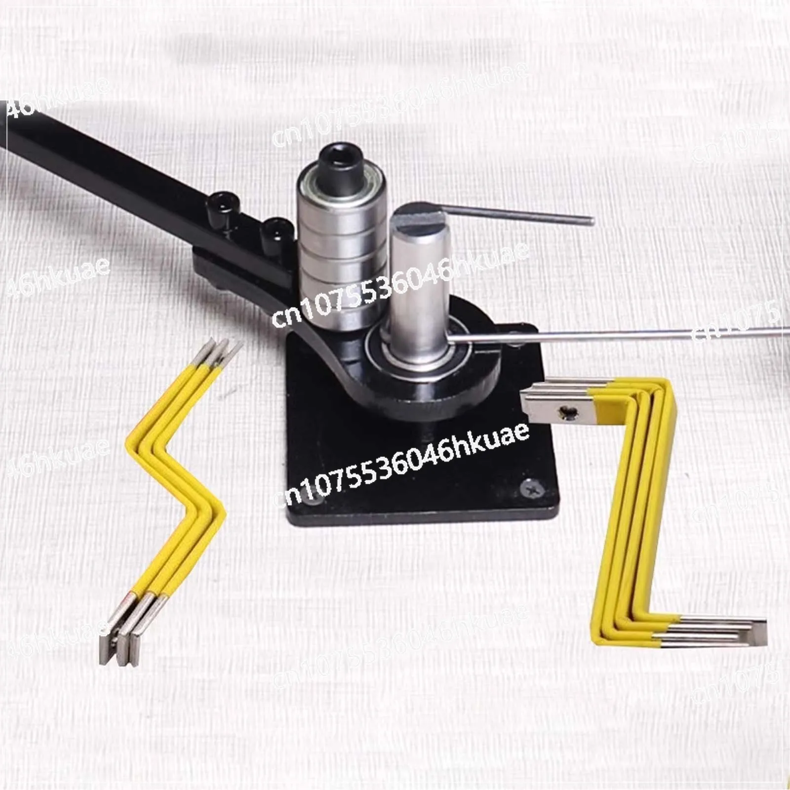 Manual Wire Bender Tool for 1-5mm Steel/Iron/Copper/Aluminium - 5 Slot Bearing-Type Right Angle Bender with Thickened Base Plate
Manual Wire Bender Tool for 1-5mm Steel/Iron/Copper/Aluminium - 5 Slot Bearing-Type Right Angle Bender with Thickened Base Plate