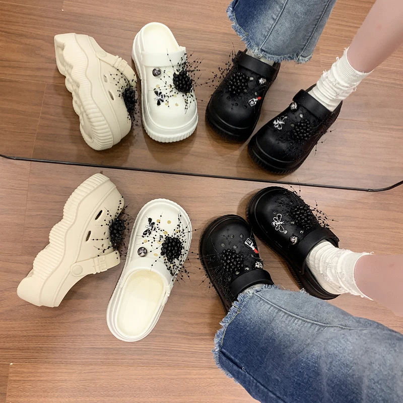 Breathable Hollow Slides Lightweight Flexible Material Wear Resistant Base Ladies Outdoor & Household Footwear
Breathable Hollow Slides Lightweight Flexible Material Wear Resistant Base Ladies Outdoor & Household Footwear