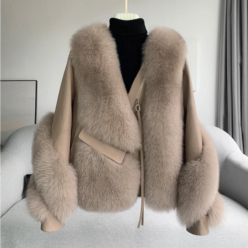 MENINA BONITA 2023 Winter Jacket Women Real Fur Coat Natural Fox Fur Genuine Leather Outerwear Detachable Streetwear Locomotive
MENINA BONITA 2023 Winter Jacket Women Real Fur Coat Natural Fox Fur Genuine Leather Outerwear Detachable Streetwear Locomotive