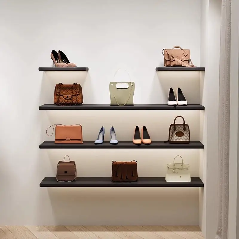 Jewelry store on the wall bag display rack collection clothing store shoe rack on the wall baffle black wall rack
Jewelry store on the wall bag display rack collection clothing store shoe rack on the wall baffle black wall rack