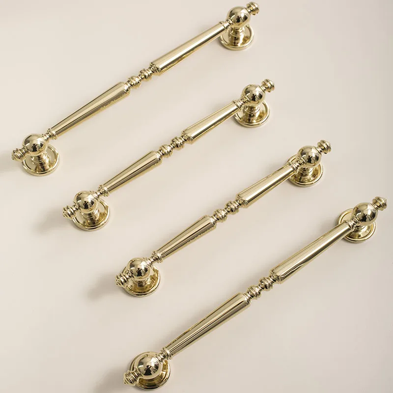 Pure Brass Furniture Bedroom Bedside Cabinet Small Handle Wardrobe Door Cabinet Drawer Shoe Cabinet Golden Nordic Long Handle
Pure Brass Furniture Bedroom Bedside Cabinet Small Handle Wardrobe Door Cabinet Drawer Shoe Cabinet Golden Nordic Long Handle