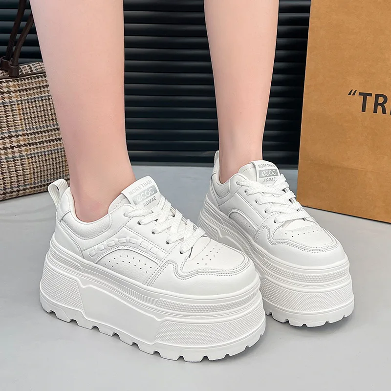 Spring 2026 New 8CM Thick-soled Heightening White Shoes for Women Versatile Flat-soled Casual Sports Sneakers Breathable Trendy
Spring 2026 New 8CM Thick-soled Heightening White Shoes for Women Versatile Flat-soled Casual Sports Sneakers Breathable Trendy