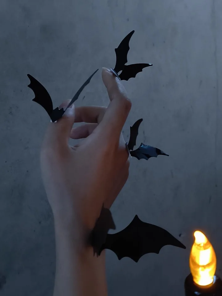 Halloween Decorations Pumpkin Lanterns Atmosphere Props Bar Doors Shop Scenes Bat Decorations Pendants Surprise Gift
Halloween Decorations Pumpkin Lanterns Atmosphere Props Bar Doors Shop Scenes Bat Decorations Pendants Surprise Gift