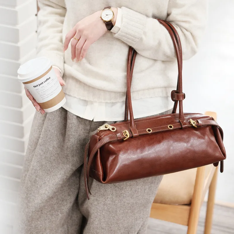 Vintage organizer designer handmade genuine leather women's shoulder bag outdoor daily party cow leather ladies underarm bag
Vintage organizer designer handmade genuine leather women's shoulder bag outdoor daily party cow leather ladies underarm bag