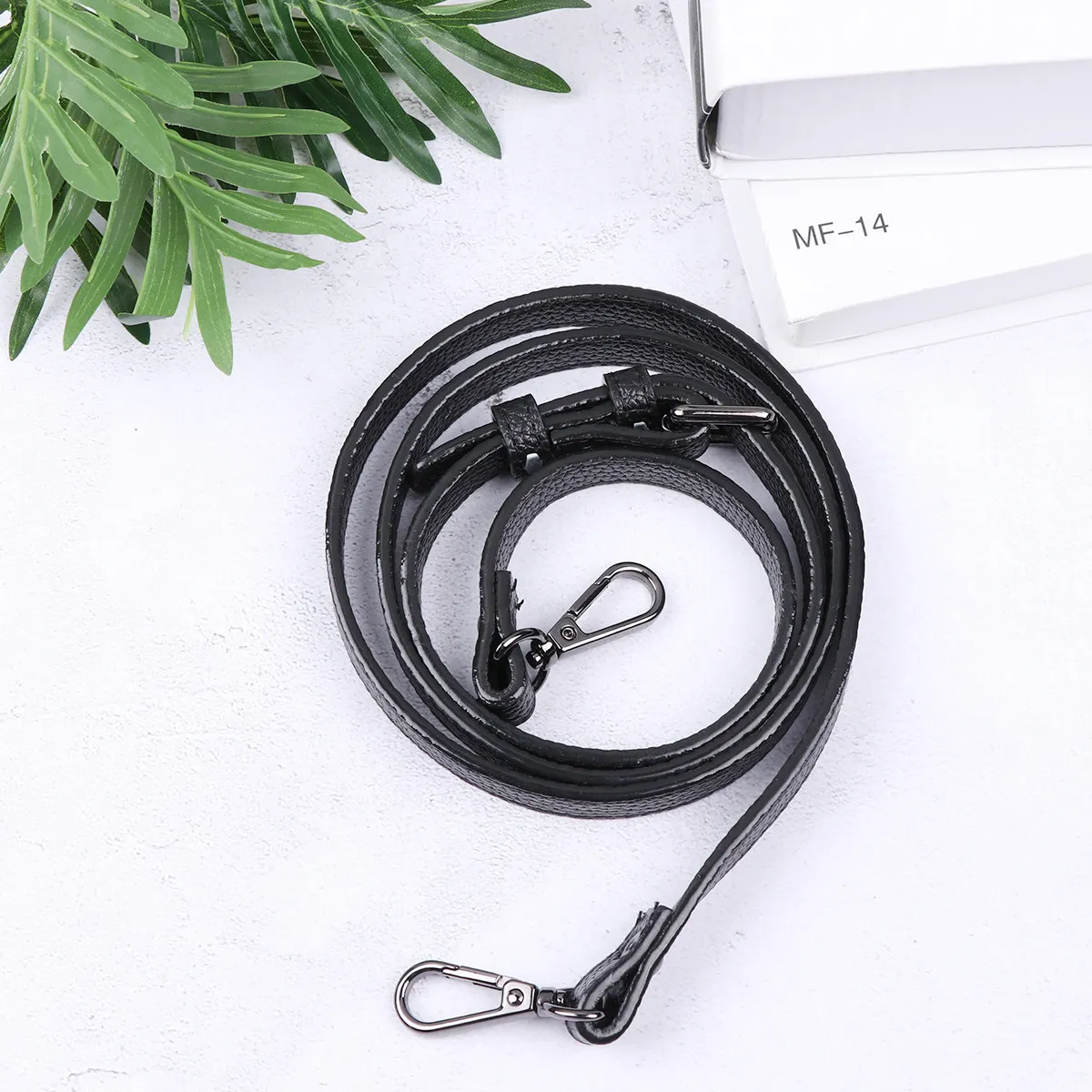 Universal Adjustable PU Shoulder Bag Strap Replacement Decorative Strap for Messenger Travel Gym Briefcase Buckle
Universal Adjustable PU Shoulder Bag Strap Replacement Decorative Strap for Messenger Travel Gym Briefcase Buckle