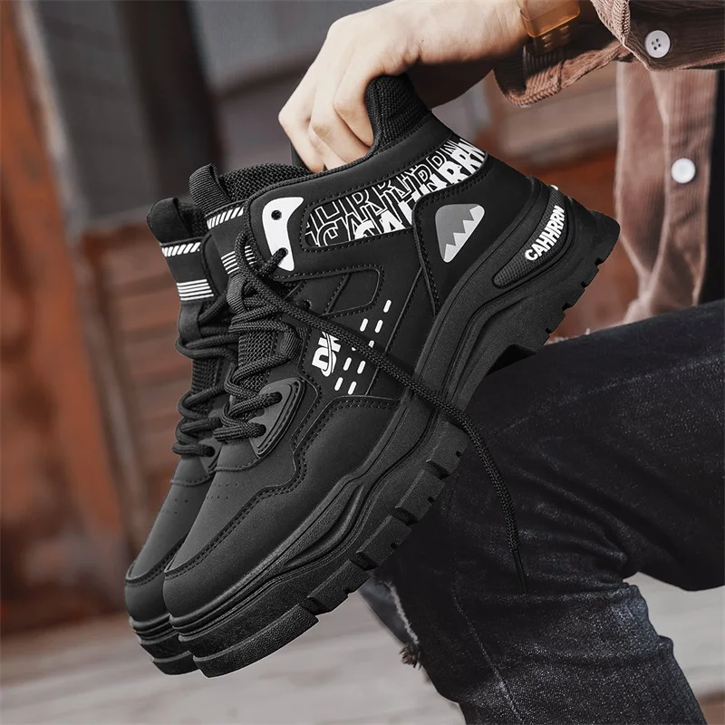 PARZIVAL Autumn Thick bottom Men Casual Shoes Leather Men Sneaker Mid-Top Boots Men Trend Boots Men Shoes Boots Motorcycle
PARZIVAL Autumn Thick bottom Men Casual Shoes Leather Men Sneaker Mid-Top Boots Men Trend Boots Men Shoes Boots Motorcycle