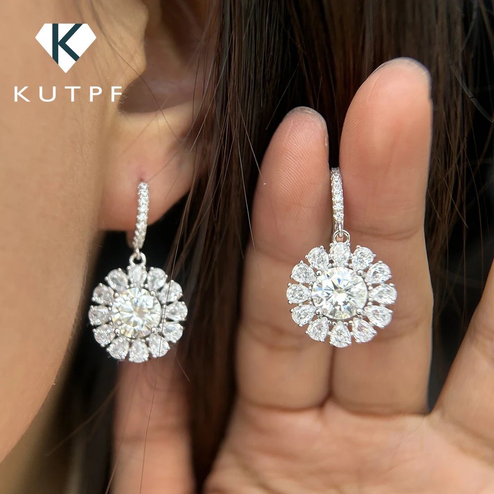 4cttw Роскошные серьги-капли с муассанитом и подсолнухом для женщин S925, серебряные круглые/грушечные серьги-кольца с бриллиантами и сертификатом
4cttw Роскошные серьги-капли с муассанитом и подсолнухом для женщин S925, серебряные круглые/грушечные серьги-кольца с бриллиантами и сертификатом